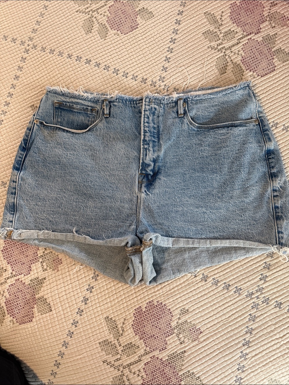 Good American Jeans Shorts